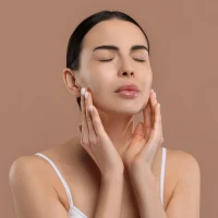 5 головних причин, чому взимку сохне шкіра