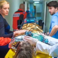 Перша допомога при переохолодженні: що можна і не можна робити