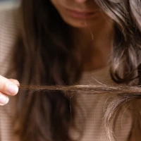 Чому волосся січеться та як повернути йому здоровий вигляд?